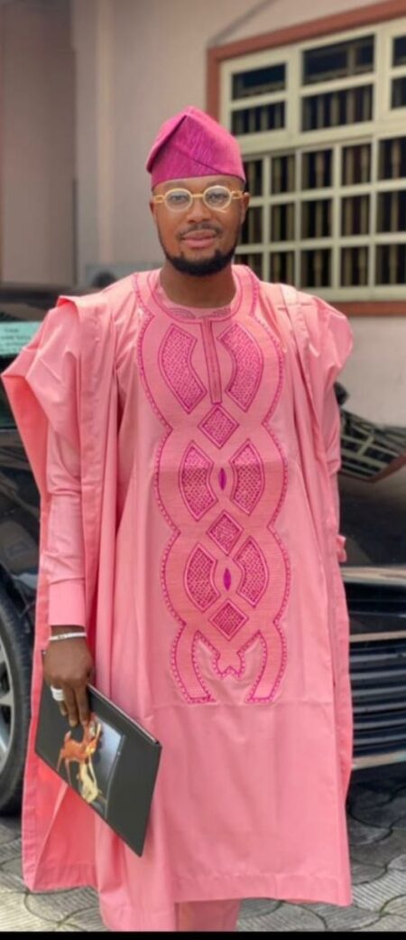 Monarch Agbada